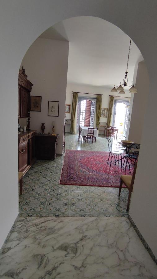 Casa Resci - Dimora del 1884 Bed and Breakfast Tricase Esterno foto